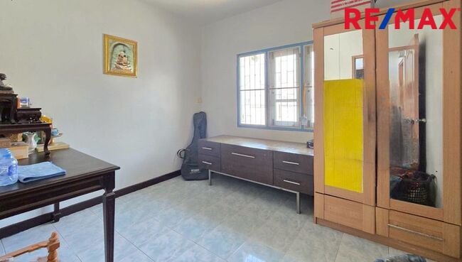 Townhouse มาใหม่! บ้านพิศาล โครงการ 5 ซอย 3 (ท่าข้าม 28 แยก 32 ) 19.5 ตร.วา #ราคาดี !! [เป็นบ้านที่เคย Renovate มาแล้ว]