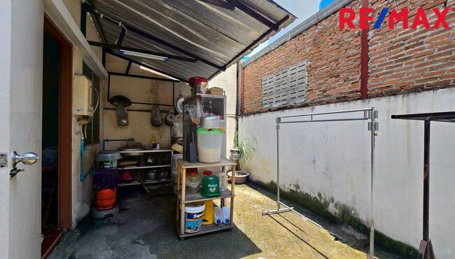 Townhouse มาใหม่! บ้านพิศาล โครงการ 5 ซอย 3 (ท่าข้าม 28 แยก 32 ) 19.5 ตร.วา #ราคาดี !! [เป็นบ้านที่เคย Renovate มาแล้ว]