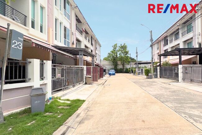 ทาวน์โฮม ราชพฤกษ์ บ้านกลางเมือง สาทร - ตากสิน 2 BANN KLANG MUANG SATHORN-TAKSIN ต่อเติมคุ้ม ตกแต่งสวย