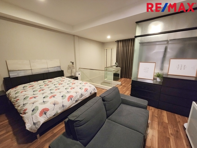 The Terrace รามอินทรา65 ทาวน์โฮม3ชั้น (ซอยถนอมมิตร) ที่ดิน 22 ตร.วา ใช้สอย 180 ตร.ม. เดินทางไปได้ทั้ง พระราม 9 / เอกมัย / บางนา / ดาวคะนอง หรือจะวนไปออกวงแหวนตะวันออกเพื่อไปลำลูกกา รังสิต