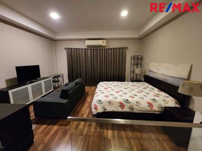The Terrace รามอินทรา65 ทาวน์โฮม3ชั้น (ซอยถนอมมิตร) ที่ดิน 22 ตร.วา ใช้สอย 180 ตร.ม. เดินทางไปได้ทั้ง พระราม 9 / เอกมัย / บางนา / ดาวคะนอง หรือจะวนไปออกวงแหวนตะวันออกเพื่อไปลำลูกกา รังสิต