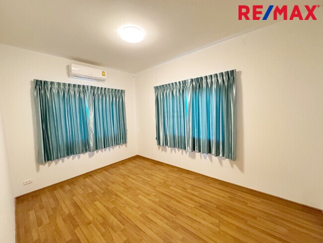 ขายบ้านแฝดหลังมุม เดอะ ทรัสต์ ราชพฤกษ์–รัตนาธิเบศร์ (โครงการ 3) ราคาถูกที่สุดในโครงการ (The Trust Ratchaphruek-Rattanathibet)