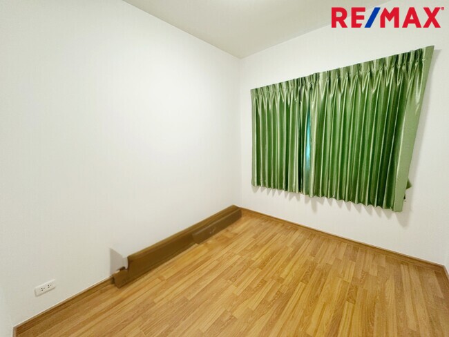 ขายบ้านแฝดหลังมุม เดอะ ทรัสต์ ราชพฤกษ์–รัตนาธิเบศร์ (โครงการ 3) ราคาถูกที่สุดในโครงการ (The Trust Ratchaphruek-Rattanathibet)