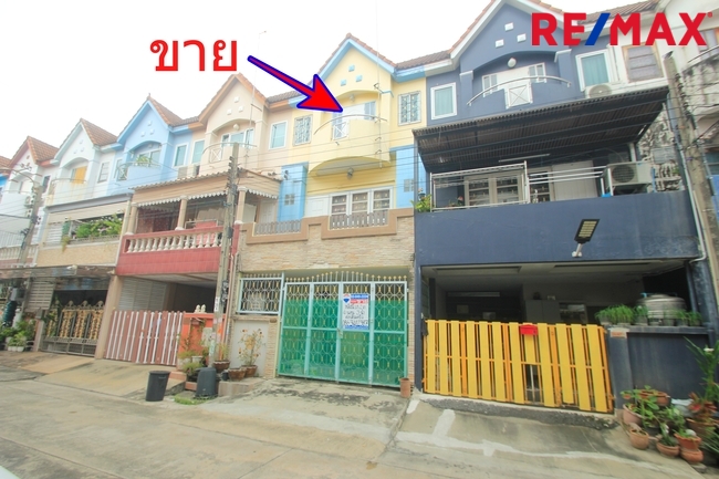 ทาวน์โฮมเพชรเกษม112 พุทธมณฑลสาย4 บ้านสุชา3ชั้น ต่อเติมแล้ว บ้านสภาพดี ใกล้มหาวิทยาลัยธนบุรี วิทยาลัยเทคโนโลยีหมู่บ้านครู คุ้มค่าราคาถูก