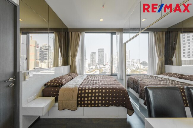 ขายคอนโดสุขุมวิท The Edge Sukhumvit 23 ห้องมุม วิวดี แต่งสวย ติด BTS อโศก และ MRT สุขุมวิท (เช่า 30,000/เดือน)
