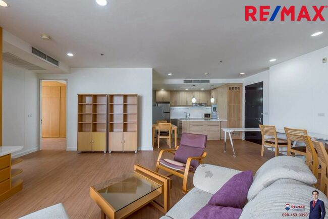 (Residence ที่อยู่รั้วเดียวกับ Shrewsbury มาใหม่!) Chatrium Riverside Residence 122.79 ตร.ม. 2 ห้องนอนใหญ่! ถนนเส้นหลักอย่างเจริญนคร ราคาดีที่สุดในโครงการ พร้อมแต่ง Built-in เป็น Layout หน้ากว้าง