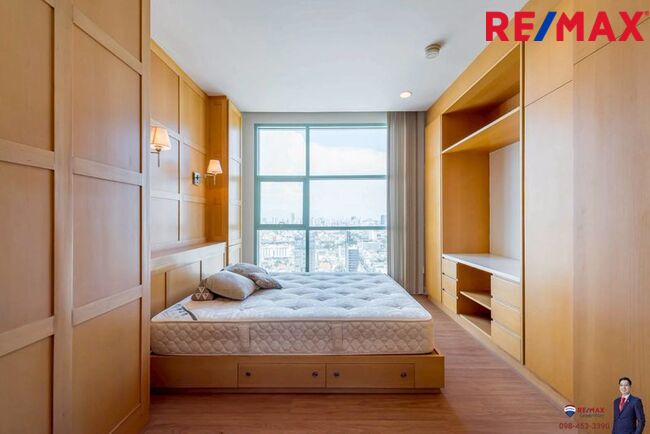 (Residence ที่อยู่รั้วเดียวกับ Shrewsbury มาใหม่!) Chatrium Riverside Residence 122.79 ตร.ม. 2 ห้องนอนใหญ่! ถนนเส้นหลักอย่างเจริญนคร ราคาดีที่สุดในโครงการ พร้อมแต่ง Built-in เป็น Layout หน้ากว้าง