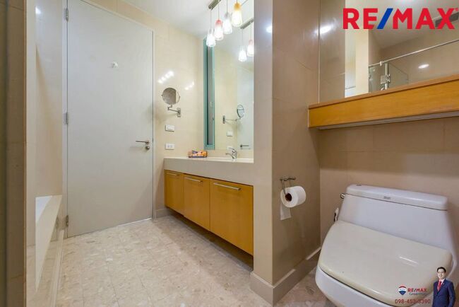 (Residence ที่อยู่รั้วเดียวกับ Shrewsbury มาใหม่!) Chatrium Riverside Residence 122.79 ตร.ม. 2 ห้องนอนใหญ่! ถนนเส้นหลักอย่างเจริญนคร ราคาดีที่สุดในโครงการ พร้อมแต่ง Built-in เป็น Layout หน้ากว้าง