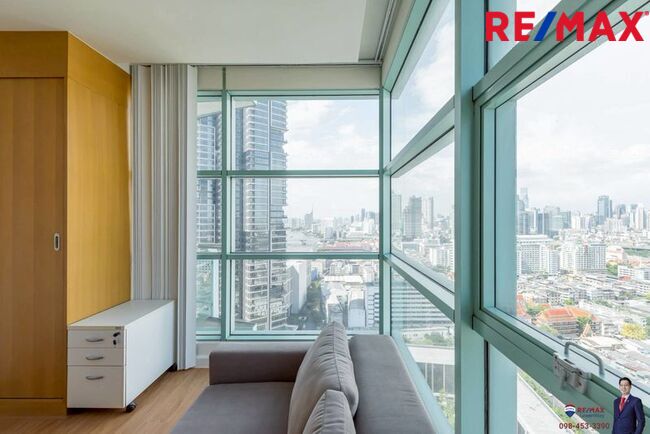 (Residence ที่อยู่รั้วเดียวกับ Shrewsbury มาใหม่!) Chatrium Riverside Residence 122.79 ตร.ม. 2 ห้องนอนใหญ่! ถนนเส้นหลักอย่างเจริญนคร ราคาดีที่สุดในโครงการ พร้อมแต่ง Built-in เป็น Layout หน้ากว้าง