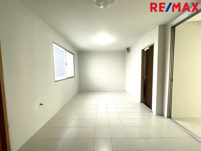 ขายคอนโดใกล้เซ็นทรัลพระราม2 Smart Condo Rama 2 (สมาร์ท คอนโด พระราม 2) บางขุนเทียน16 ห้องชุดชั้น1 เพื่อธุรกิจและอยู่อาศัย