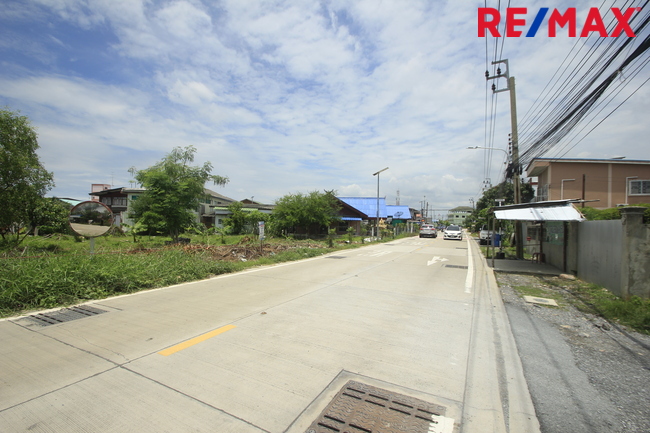 ที่ดินประชาอุทิศ90 จัดสรรตาเบิ้ม ถนนเมน 207ตารางวา สร้างบ้าน ทำธุรกิจได้ ใกล้โรงเรียนสารสาสน์วิเทศ ทางด่วนสุขสวัสดิ์ บางพลี ราคาถูก